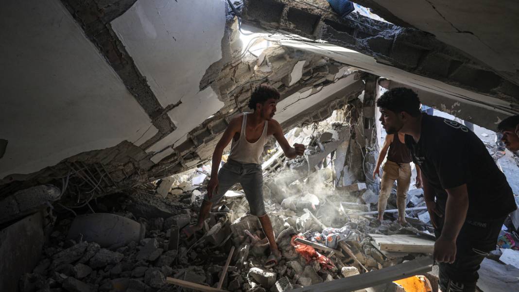 Gazze ateş altında! Katliamın 29'uncu gününden acı kareler... 1